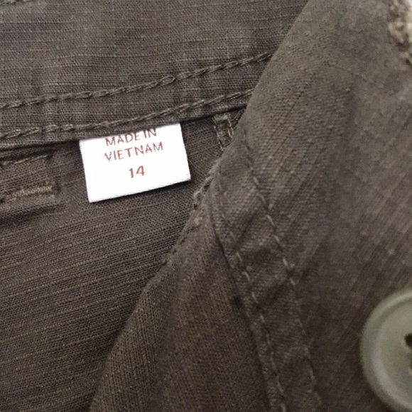 Coldwater Creek Khaki Green Capri Pants - Picture 4 of 5